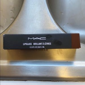 MAC lipglass